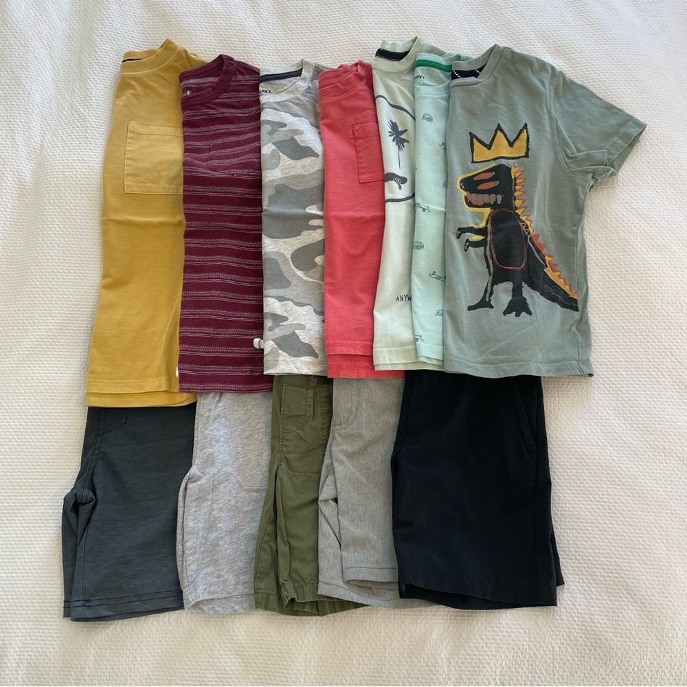 Boys Graphic and T-Shirts with Shorts Size 6